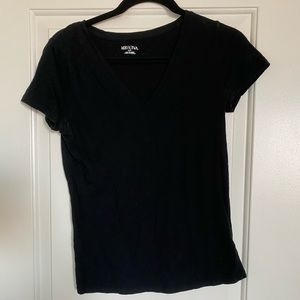 Black v neck T-shirt